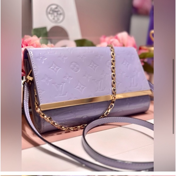 SOLD 💝 Louis Vuitton Ana Shoulder Bag Clutch crossbody Lilac Vernis - Picture 3 of 15